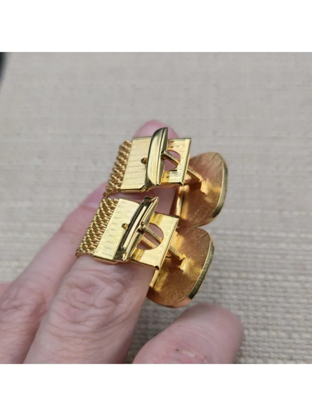 Vintage Mesh Wrap Cufflinks, Janus Two Faced Comedy Tragedy Theater Gift A8137